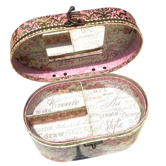 Pooch & Sweetheart Multi-Purpose Oval Vanity Case Jewelry Box w/**Mirror (81000) - Picture 4 of 7